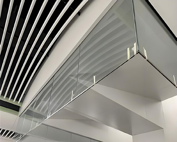 城中玻璃城中挡烟垂壁 城中玻璃城中挡烟垂壁