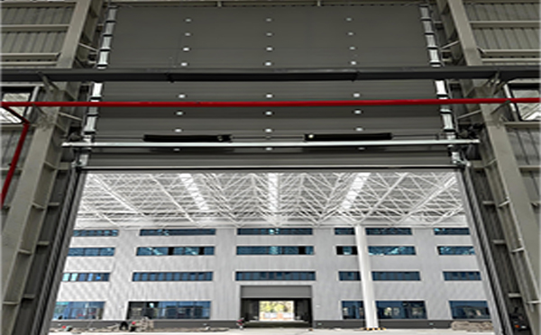 城中工业提升门