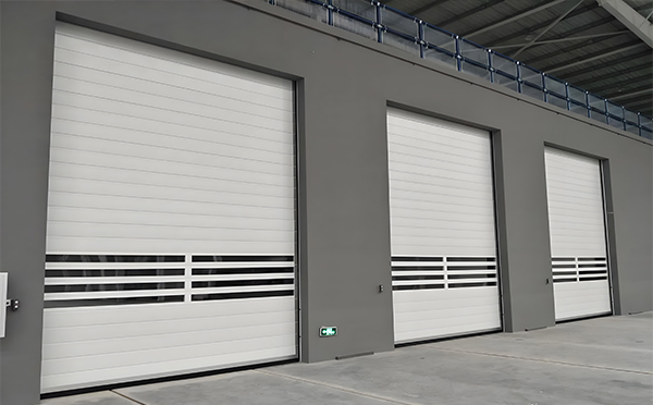 城中快速卷帘门