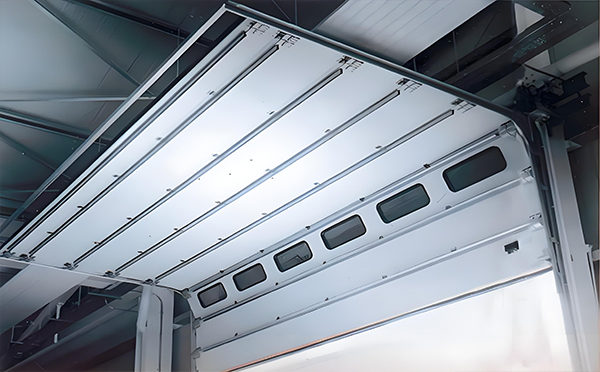 城中工业滑升门