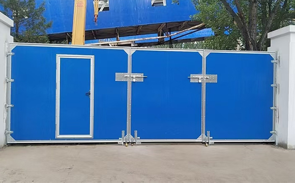 城中工业平开门