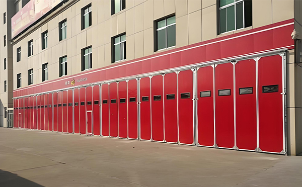 城中工业推拉门厂家提醒大家今日有雨记得外出带伞