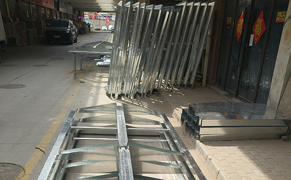 2025城中排烟窗维护周期与电动开启故障排查